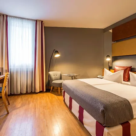 Mercure Zentrum Superior מלון 3*