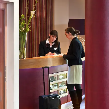 Mercure Zentrum Superior 호텔