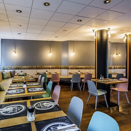 Mercure Zentrum Superior מלון