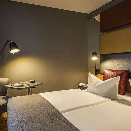 מלון Mercure Zentrum Superior