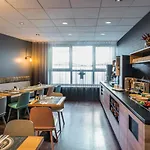 Отель Mercure Zentrum Superior Берлин