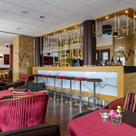 Mercure Zentrum Superior Отель 3*