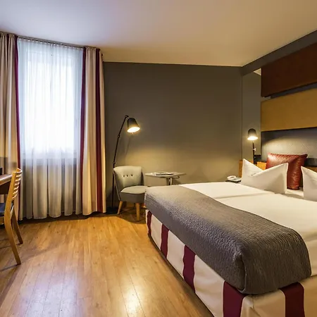Hotel Mercure Zentrum Superior 3*