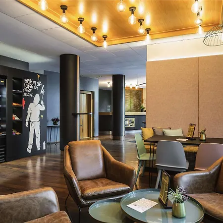 酒店 Mercure Zentrum Superior 3*