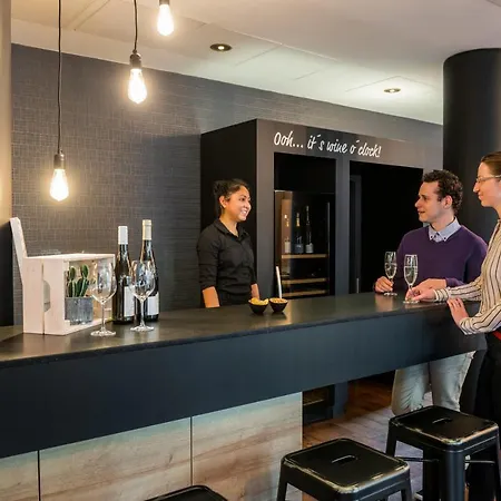 Mercure Zentrum Superior מלון 3*