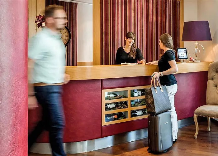 Mercure Zentrum Superior 3*